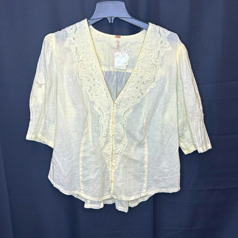 New Women’s Top